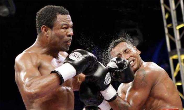 Mosley vs De la Hoya