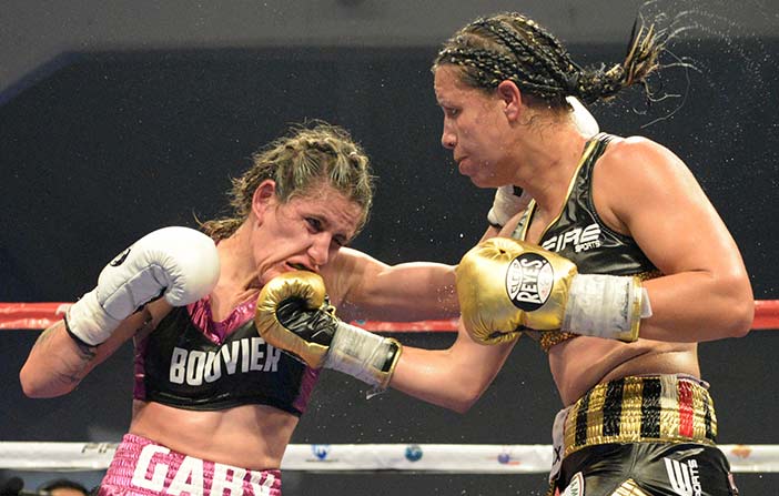 ZULINA MUÑOZ VS GABRIELA BOUVIERZULINA MUÑOZ VS GABRIELA BOUVIER -PHOTO CREDIT: WORLD BOXING COUNCIL   PHOTO CREDIT: WORLD BOXING COUNCIL 