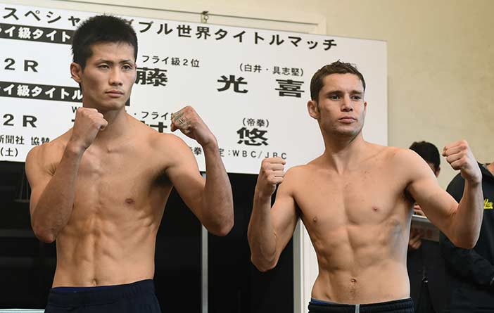 CARLOS CUADRAS VS KOKI ETO - PHOTO CREDIT: NAOKI FUKUDA