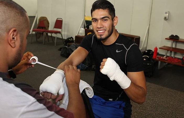 Gilberto “Zurdo” Ramírez-Fotos: Chris Farina/Top Rank Inc.