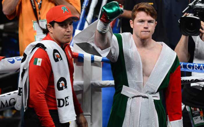 Eddy Reynoso y Canelo