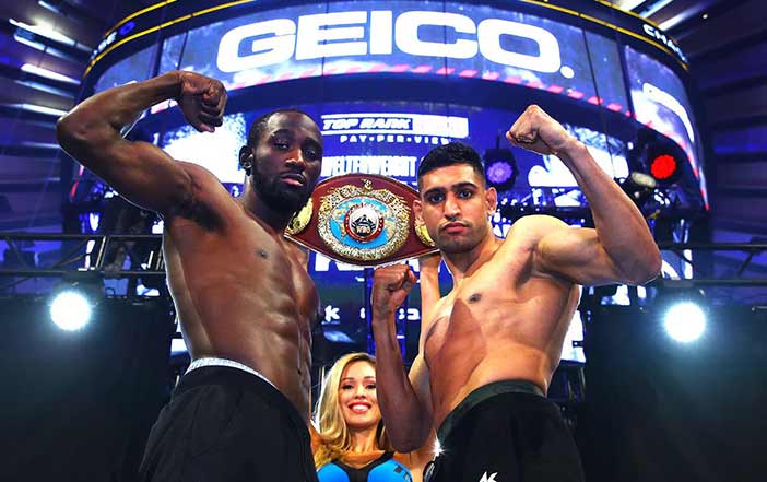 Terence Crawford vs Amir Khan (Mikey Williams / Top Rank)