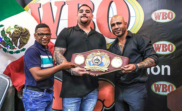 Iván Calderón, Andy Ruiz y Miguel Cotto (Foto: Víctor Planas / WBO