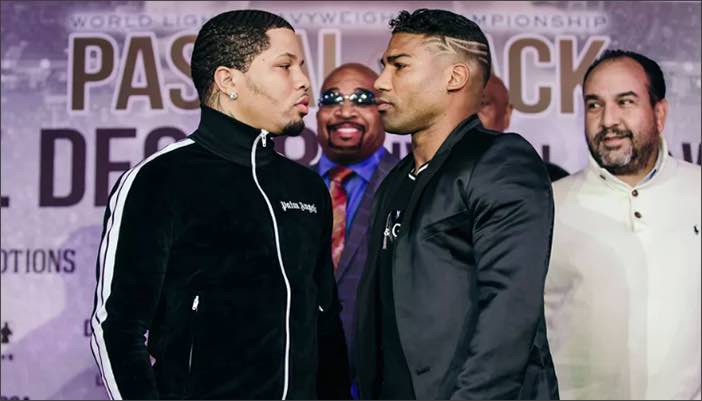 Gervonta Davis y Yuriorkis Gamboa (Amanda Westcott / SHOWTIME)