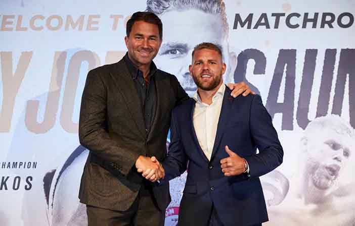 Eddie Hearn y Billy Joe Saunders (Matchroom Boxing)