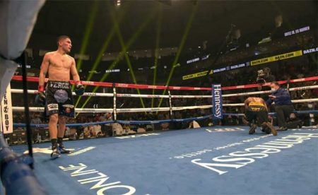 Vergil Ortiz Jr. vs. Mauricie Hooker (Golden Boy Promotions)