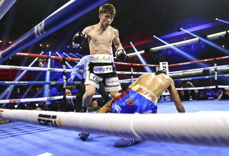 Naoya Inoue derriba a Dasmarinas(Mikey Williams / Top Rank vía Getty Images)