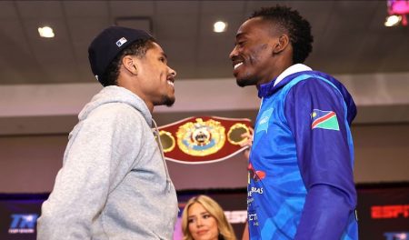 Shakur Stevenson vs Nakathila (Mikey Williams / Top Rank vía Getty Images)