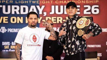 Gervonta Davis vs. Mario Barrios (Amanda Westcott / SHOWTIME)