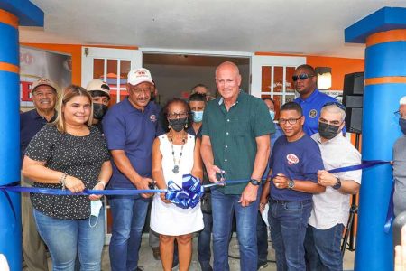 OMB: Debuta espectacular gimnasio de boxeo en Vieques(Víctor Planas / OMB)