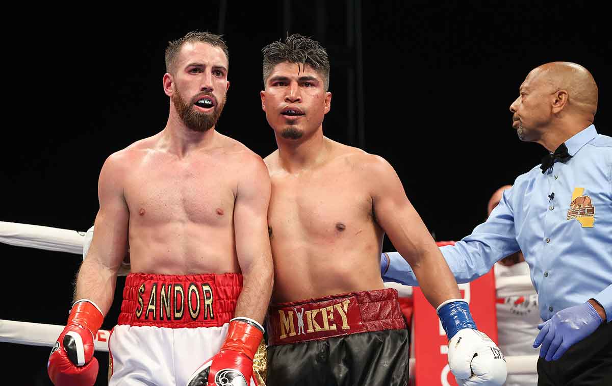 Sandor Martin vs. Mikey García (DAZN)