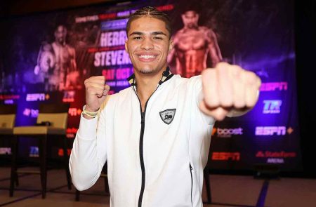 Xander Zayas (Cortesía: Mikey Williams/Top Rank vía Getty Images)