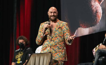 Tyson Fury ( Ryan Hafey/Premier Boxing Champions)