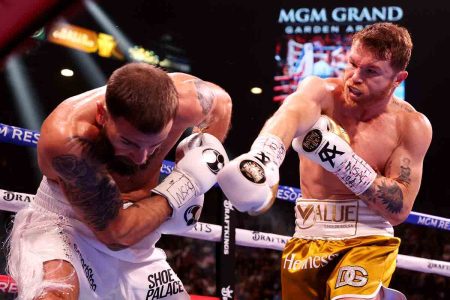 Caleb Plant vs. Canelo álvarez