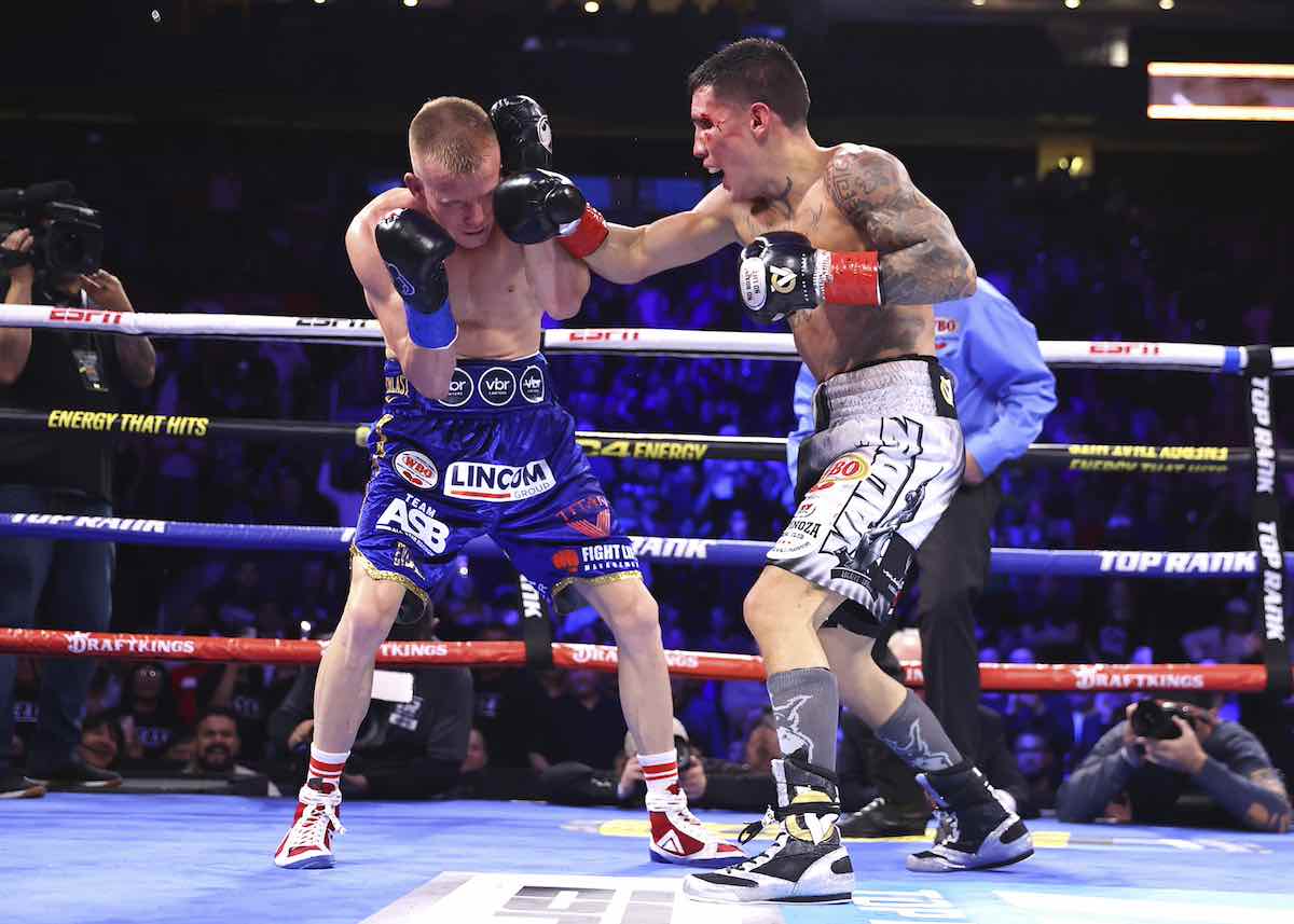 Oscar Valdez - Liam Wilson 