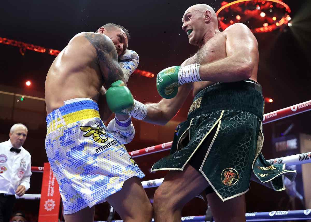 Oleksandr Usyk vs Tyson Fury