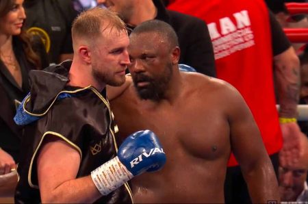 Otto Wallin y Derek Chisora